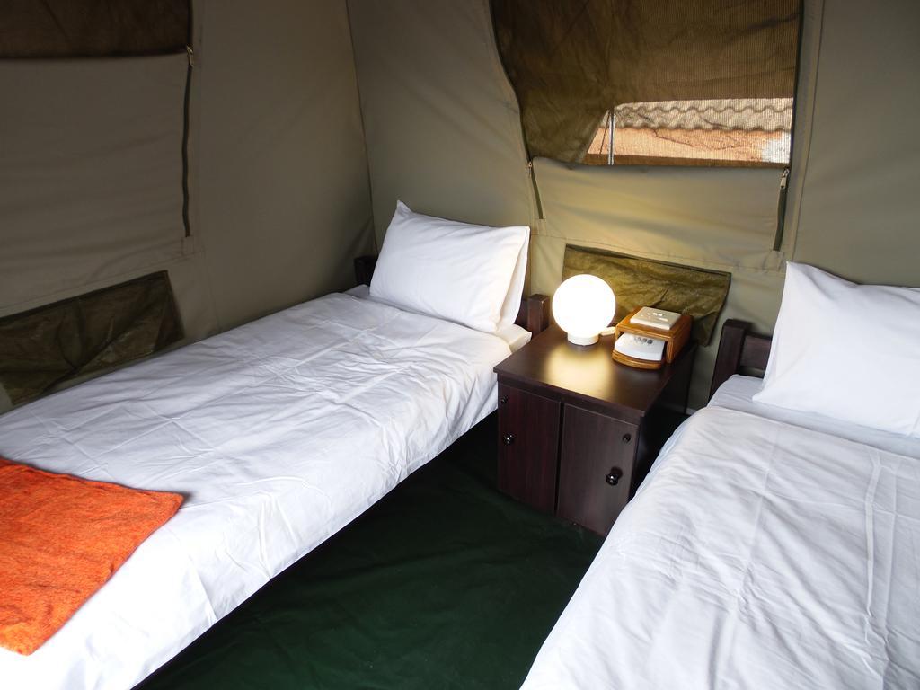 Urban Glamping Tranquil International Backpacking Village Сент-Люсия Номер фото