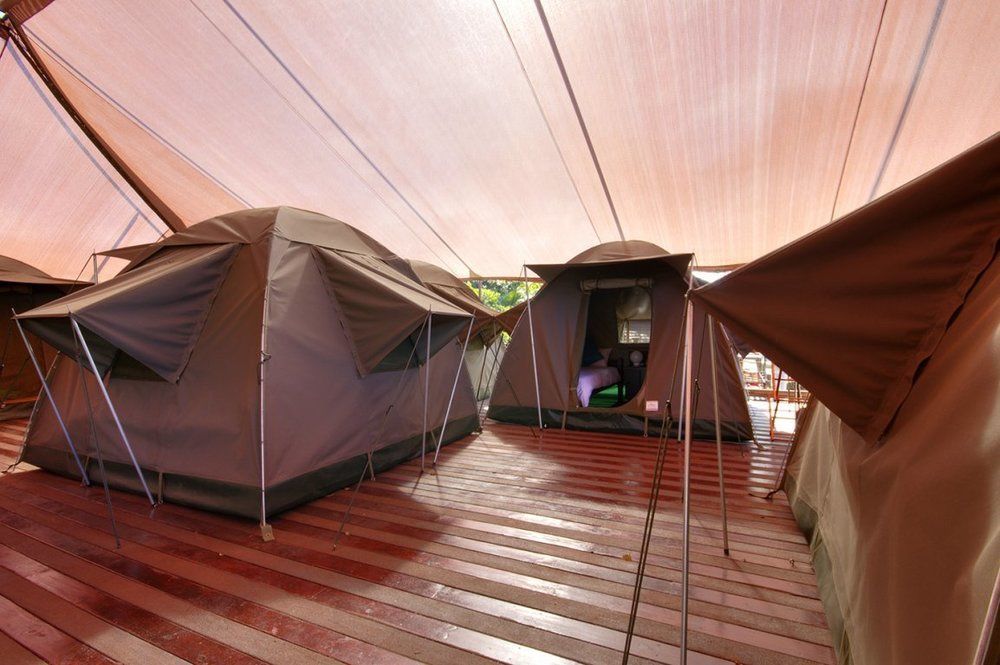 Urban Glamping Tranquil International Backpacking Village Сент-Люсия Экстерьер фото